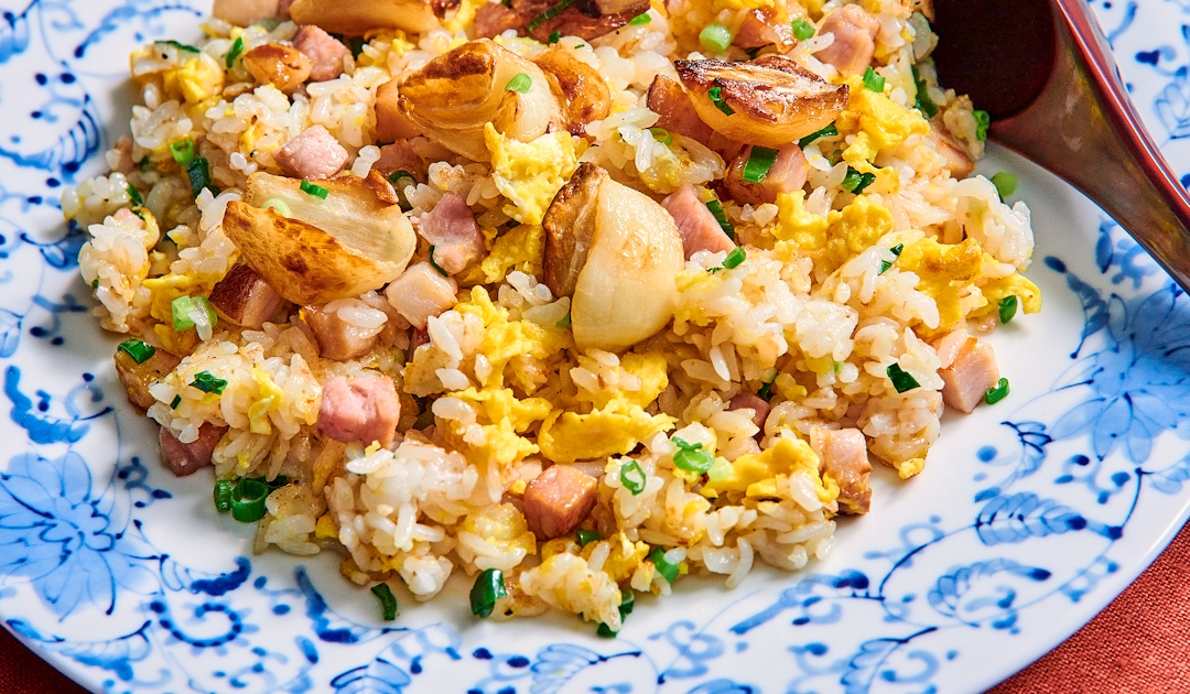 ごろごろにんにく増し増し！チャーハン – おいしいノンオイル リケンの